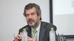 Con ‘el cierre de un medio pierde toda la sociedad’