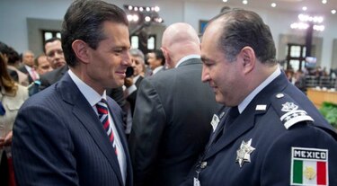 Peña Nieto destituye a comisionado de la Policía Federal de México