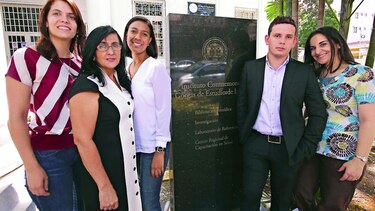 Panameños estudian virus chikungunya