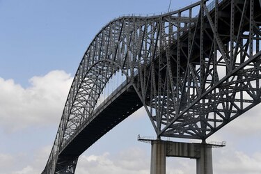 El MOP anuncia cierres parciales en el puente de Las Américas a partir del viernes