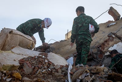 Sube a 1,943 la cifra de muertos y a 10,571 los heridos por doble terremoto en Venezuela