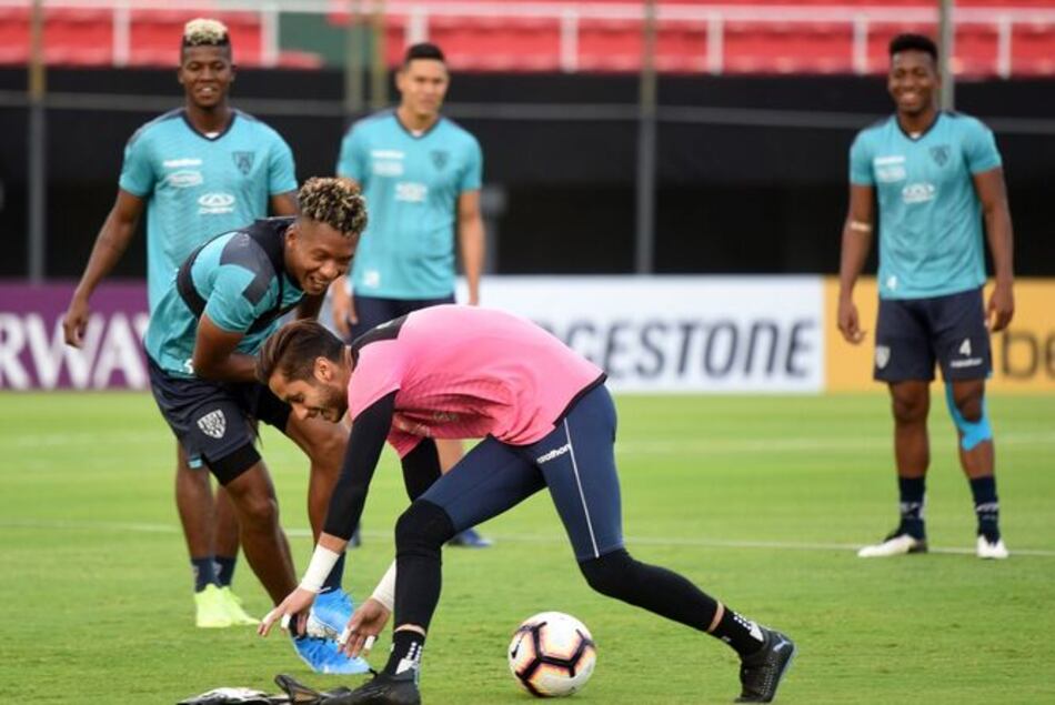 Los Rayados del Valle de Gaby Torres van por el título de la Sudamericana