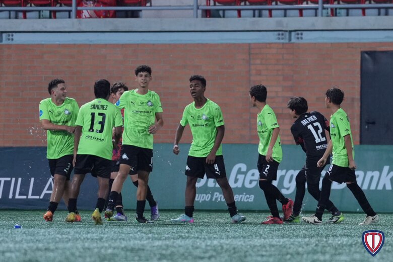 Duelo de potencias y sueños en juego en las semifinales de la Copa Talento Colegial
