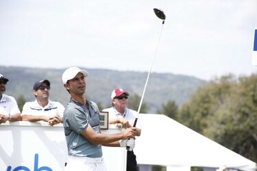 Un arranque parejo en certamen internacional de golf
