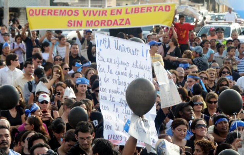 Correa y diario 'El Universo' se enfrentan en audiencia de apelación