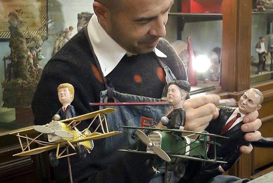 Pesebres italianos incluyen a Trump, Putin y Jedis