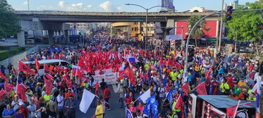 Grupos organizados piden a la Asamblea rechazar el contrato minero; docentes advierten de ir a huelga