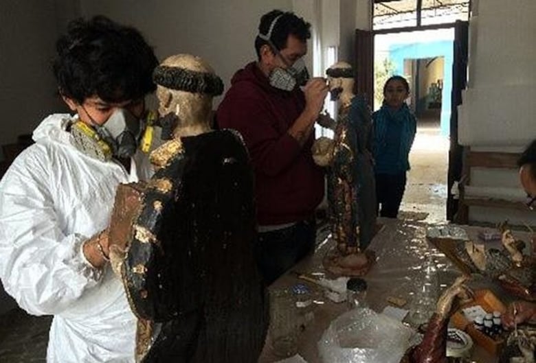 Restauran retablo de iglesia erigida sobre lugar de reposo de Netzahualcóyotl