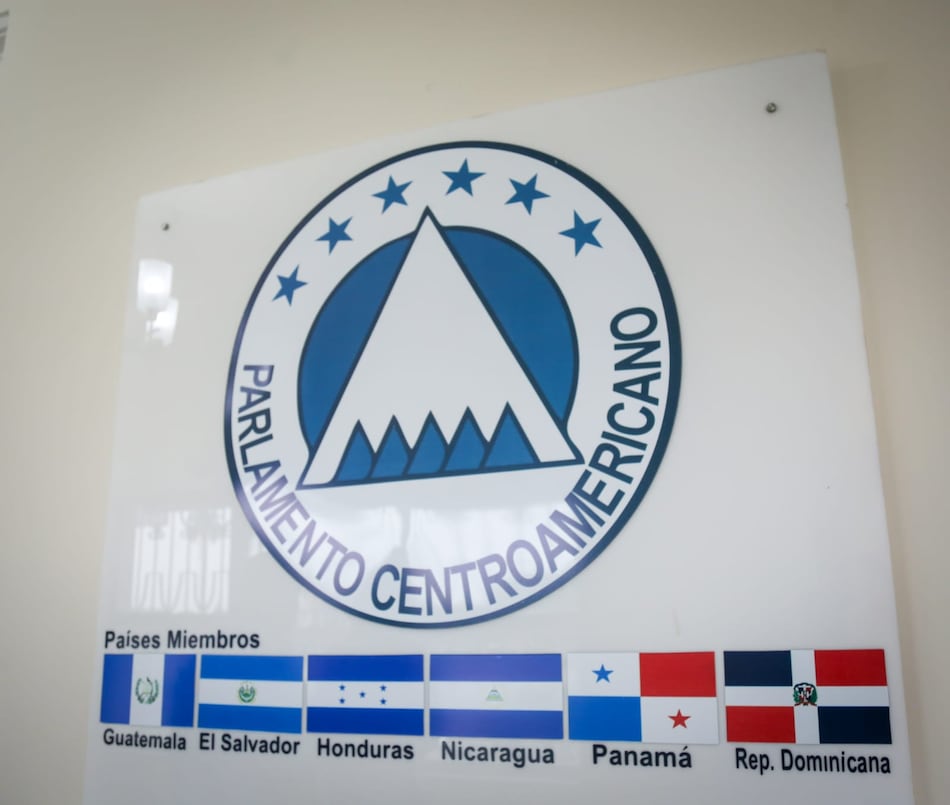 Corte declara inconstitucional la ‘lista nacional cerrada’ para elegir diputados del Parlacen