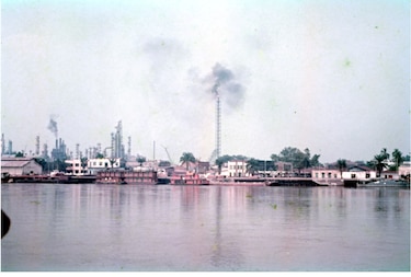 A punto de naufragar en el río Magdalena