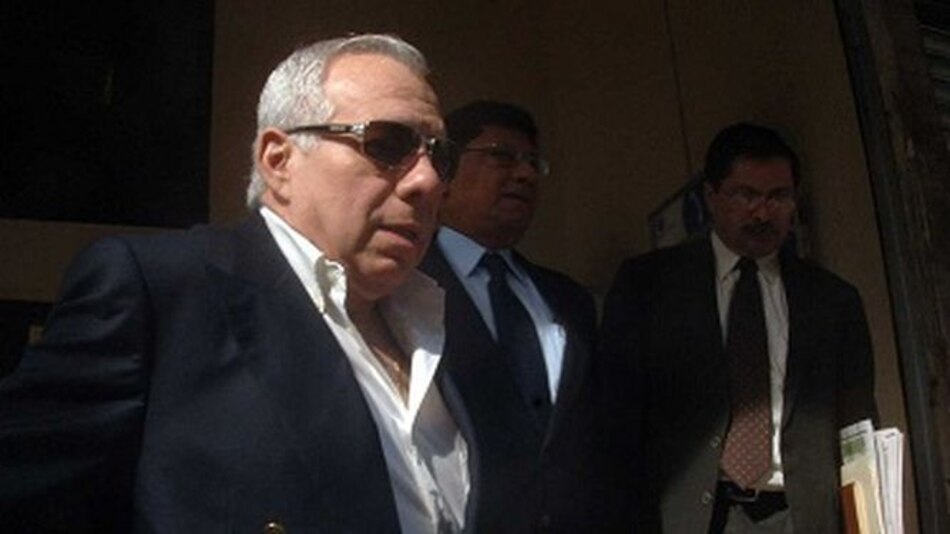 Tribunal revoca fallo que liberó $35 millones en cuentas y vehículos de lujo a Cristóbal Salerno