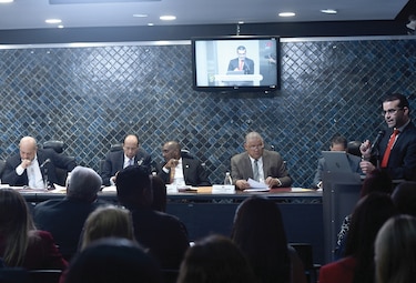 Proponen que Estado no pueda contratar a grandes donantes