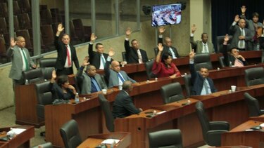 Pleno de la Asamblea aprueba desmantelar la Comisión de Credenciales