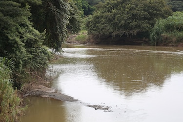 La tragedia del agua pública: sed de votos, no de soluciones