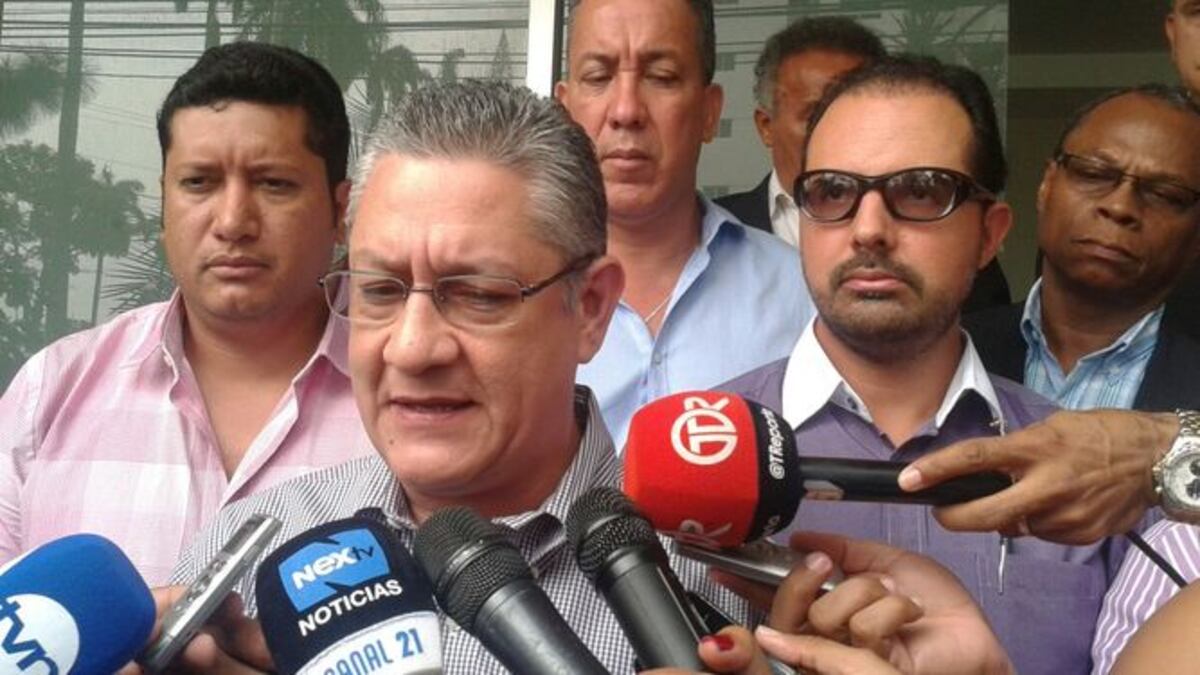 Se complica acercamiento entre diputados panameñistas y del PRD