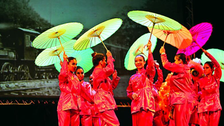 La historia panameña danzada