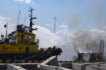 Ataques rusos contra puerto de Odesa destruyeron ‘infraestructuras militares’ ucranianas