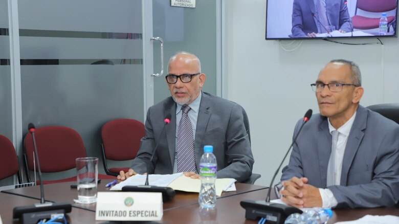 Nadie en el gobierno se hace responsable del doble pago en el Ifarhu