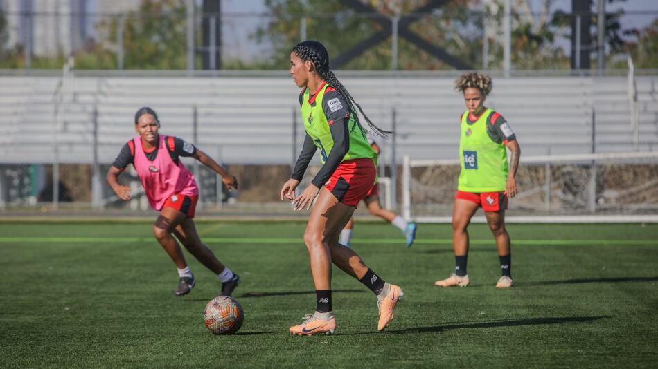 Rebeca Espinosa destaca la intensidad de los entrenamientos