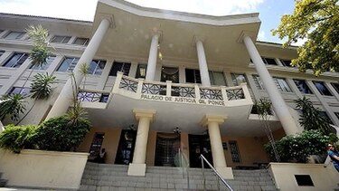 CSJ mantiene decisión de investigar penalmente a Martinelli