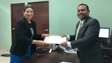 Ana Matilde Gómez gastó $76 mil; Marco Ameglio y Ricardo Lombana presentan informes