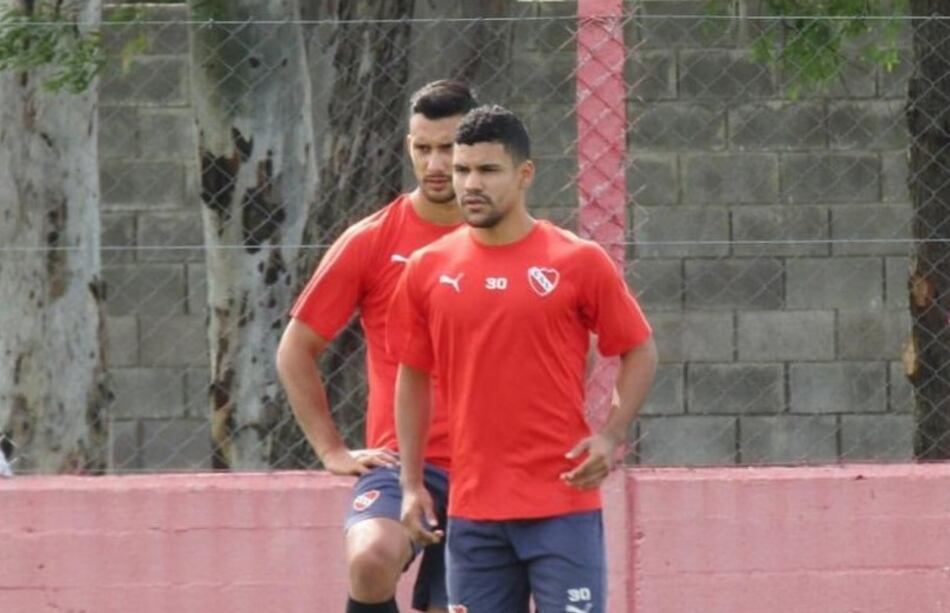 Panameño hace pretemporada en Argentina gracias a recomendación del Tolo Gallego