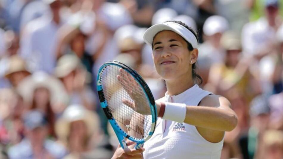 Muguruza inicia defensa de título de Wimbledon con estilo