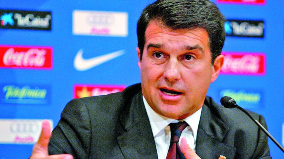 Laporta, nuevo presidente del Barcelona con la misión de mantener a Messi