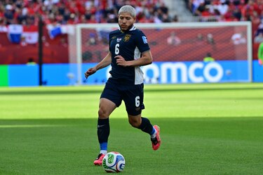 Cristian Martínez estaría cerca de jugar con el Slovan Bratislava