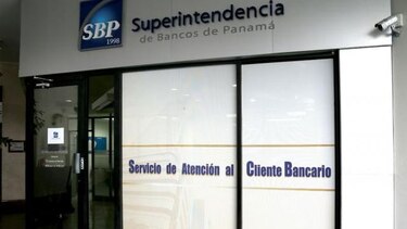 Nicolás Ardito Barletta, ocho años más en la Superintendencia de Bancos
