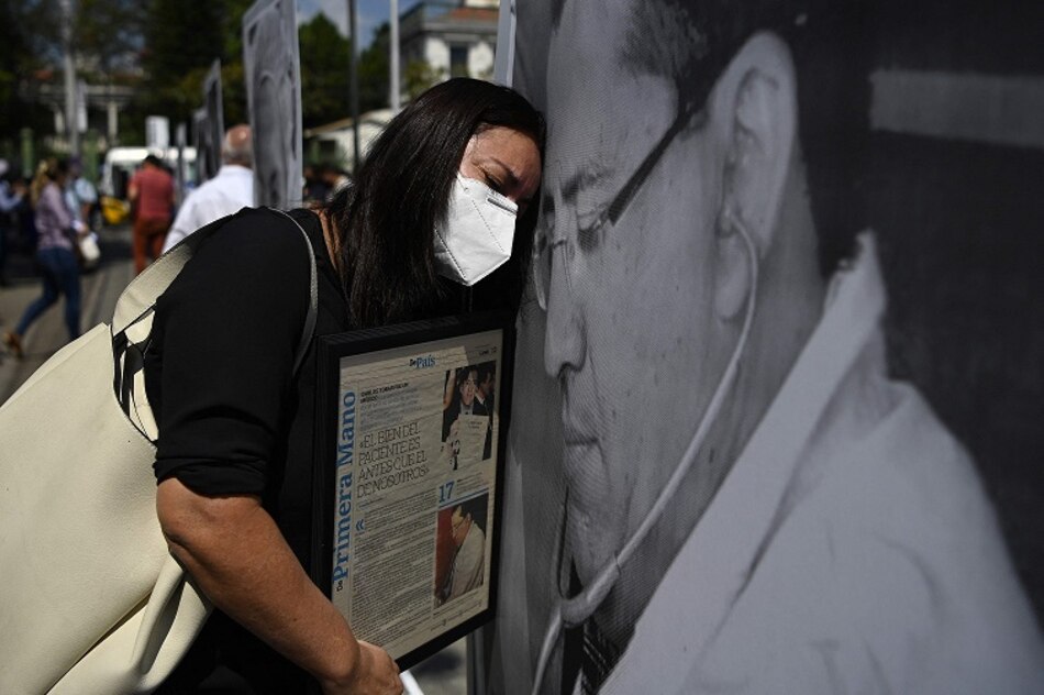 El Salvador rinde homenaje a trabajadores de la salud muertos por la Covid-19