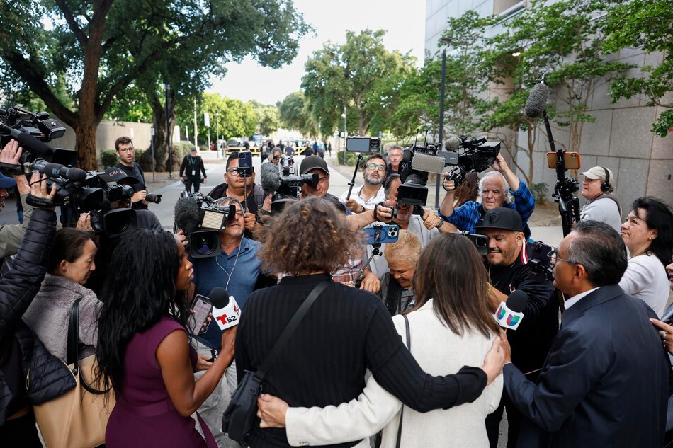 Juez en Estados Unidos reduce la sentencia de los hermanos Menéndez, que podrían quedar en libertad