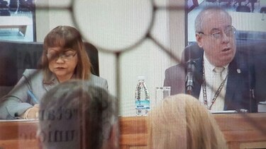 Ayú Prado advierte a los abogados de Martinelli que si no acuden a la audiencia se designará un defensor de oficio