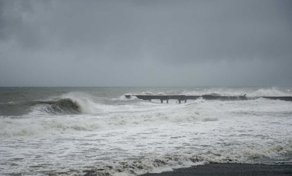 Huracán María avanza hacia las Islas Vírgenes y Puerto Rico