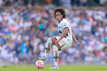 Adalberto Carrasquilla recibe amenazas tras lesión de Kevin Mier en la Liga MX