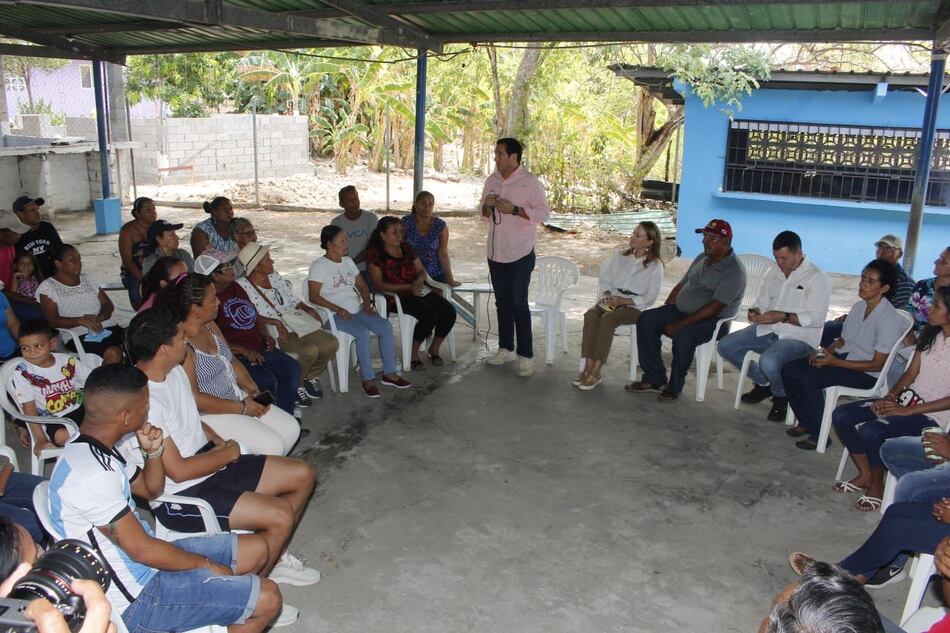 ‘Sí se puede gobernar sin robar’, asegura dirigencia del PP en reunión con Torrijos