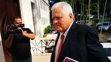 Juez Leslie Loaiza cambia medida cautelar a Mario Martinelli