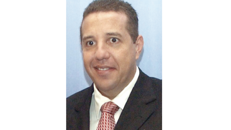 Ordenan decomisar más de $3 millones a André Rabello