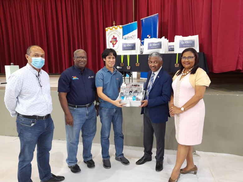 Semiconductor nanométrico con sello de Panamá: avance de un ingeniero de la UTP