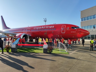 Así es el Boeing 737 MAX 8 que llevará a Panamá al Mundial 2026