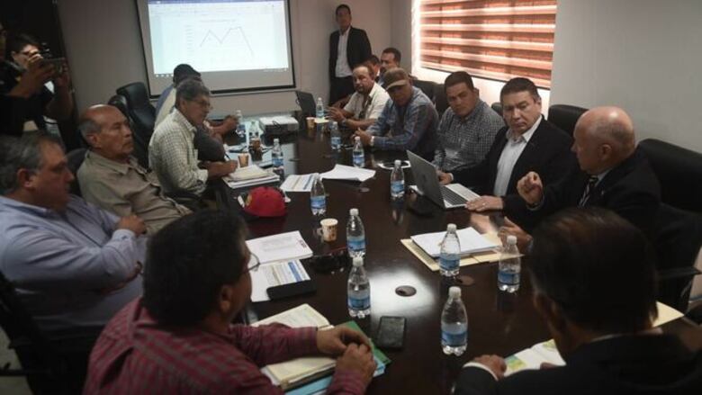 Productores se reúnen con autoridades agropecuarias para concretar compra de arroz nacional