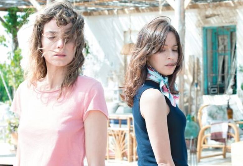 ‘El embarcadero’, un triángulo de sentimientos y misterios