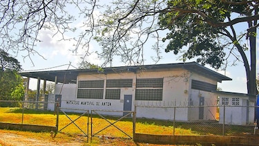 Camión refrigerado del IMA ayudará a reabrir matadero
