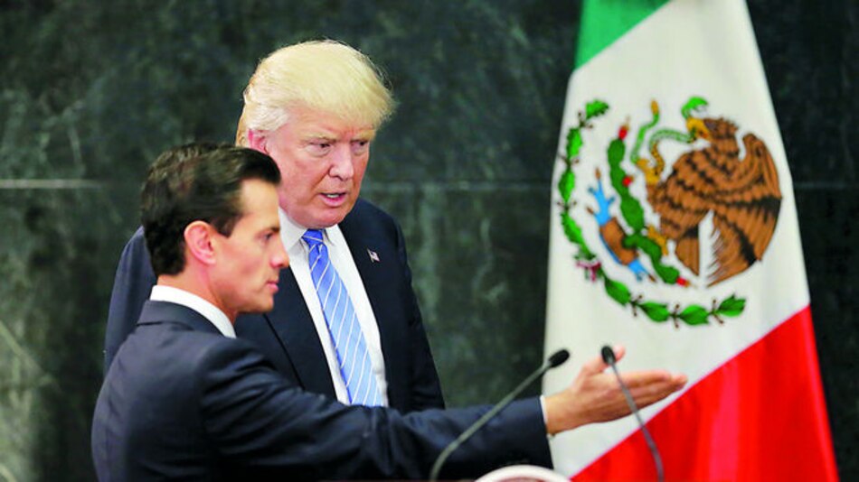Presidente de México Enrique Peña Nieto anuncia acuerdo para reunirse con Donald Trump