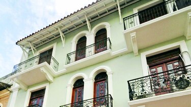 Exministros Roberto Henríquez y Lucy Molinar son indagados en Fiscalía Anticorrupción