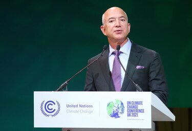 Bezos defiende la decisión del ‘Washington Post’ de no apoyar ningún candidato a presidente