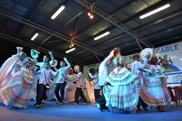 Actividades folclóricas y artesanales en la feria de Soná en Veraguas