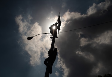 Duelo, historia y comercio: la controversia que generó el decreto de Mizrachi para flexibilizar la ley seca del 9 de enero