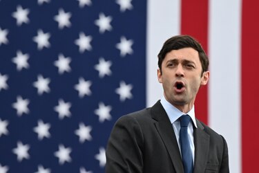 Demócratas ganan segunda elección en Georgia y se aseguran el control del Senado