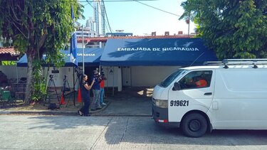 Nicaragua sigue bloqueando la entrada de Martinelli a su territorio y las autoridades activan un plan B